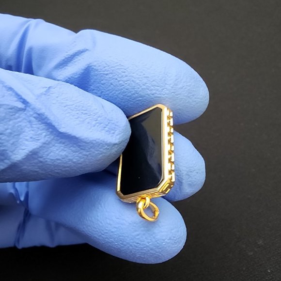 Gold pendant - Picture 13 of 16